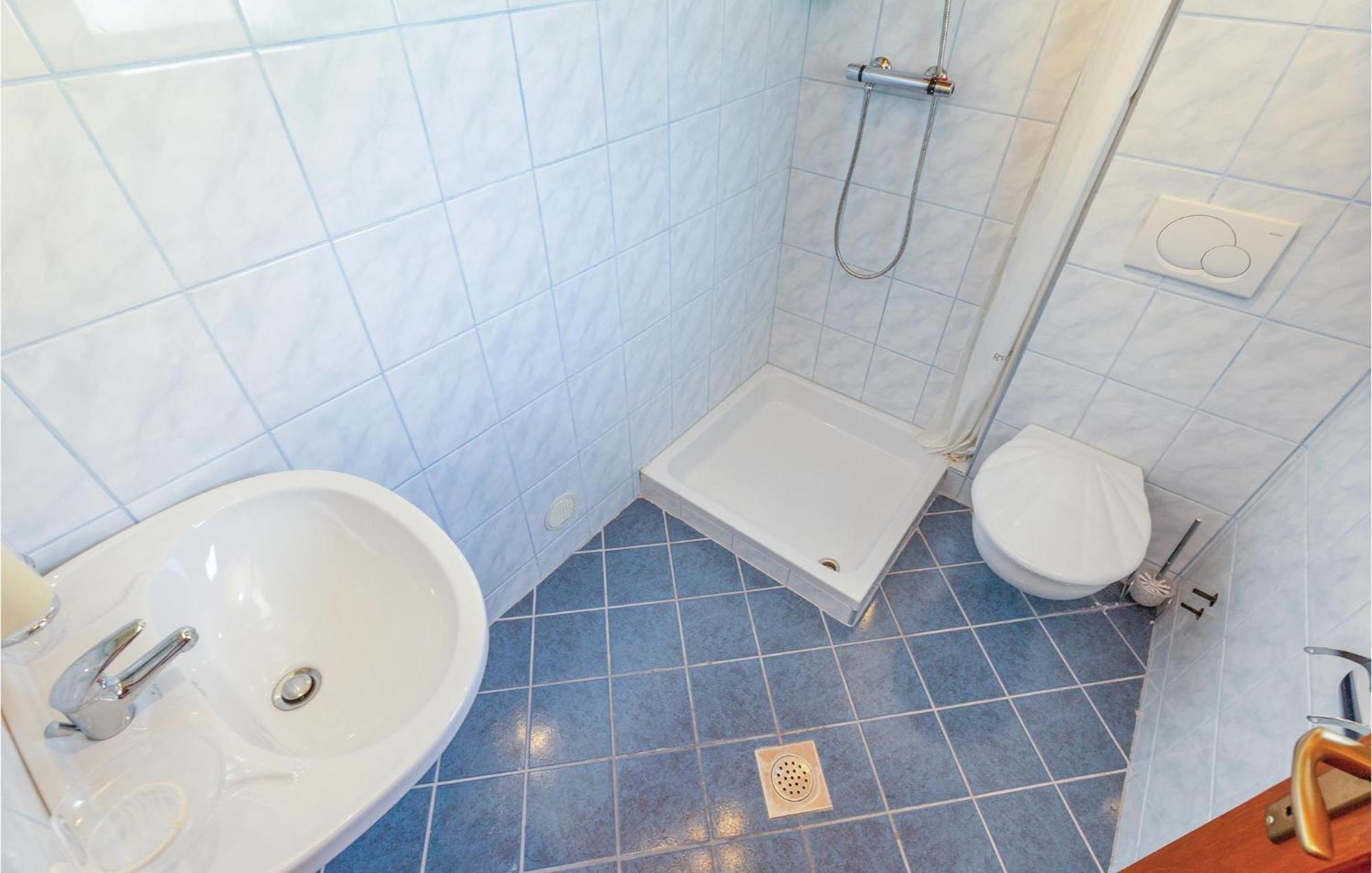 Stunning Apartment In Crikvenica With Wifi 外观 照片